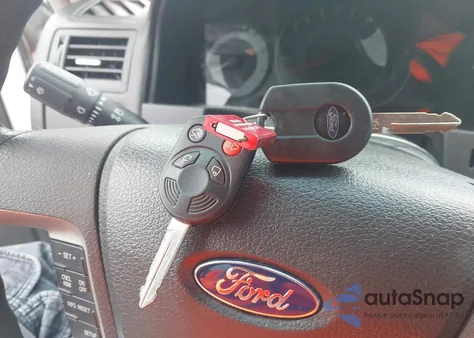 2010 Ford Fusion Se z USA, uszkodzony, nr VIN 3FAHP0HAXAR343059